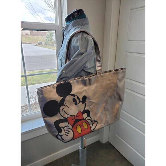 DISNEY PARKS EXCLUSIVE MERCHANDISE LARGE SILVER METALLIC TOTE BAG MICKEY MOUSE - Picture 1 of 12
